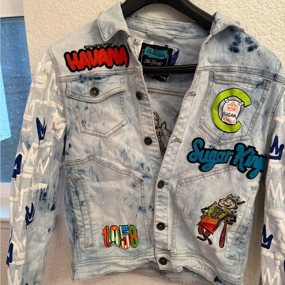 Stall & Dean Sports Memorabilia Customized & Street Wear Acid Wash Denim Jacket - Picture 3 of 16